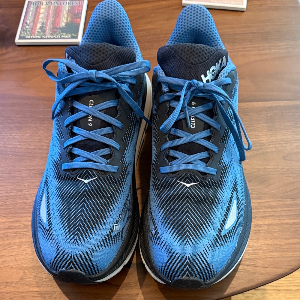 Hoka Blue and Black Gradient Running Shoes